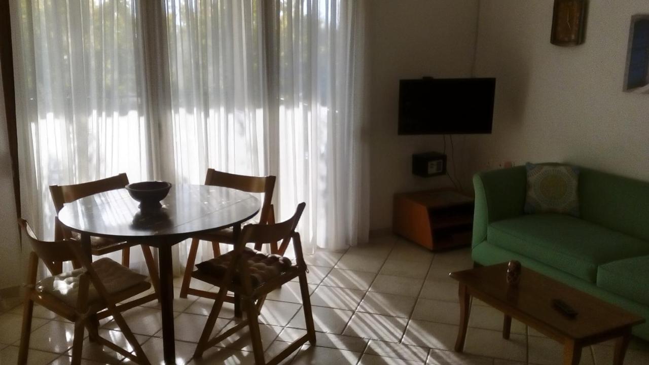 Natalia'S Apartments Nikiti  Bagian luar foto